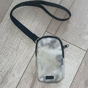 Pink tye dye canvas cell phone bag with strap cc holder